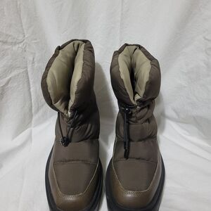 Sam Edelman Olive Green & Black Quilted Winter Boots